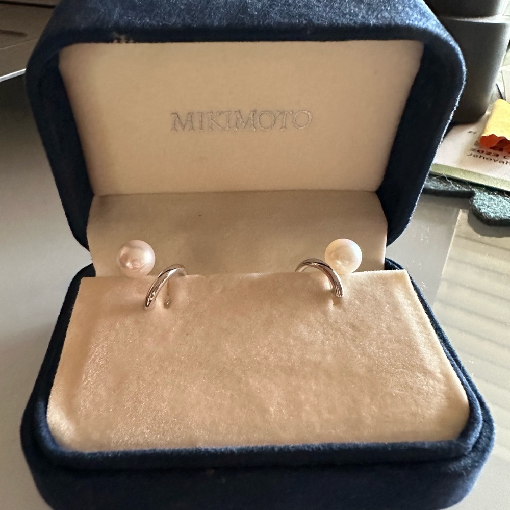 Authentic mikimoto akoya earrings